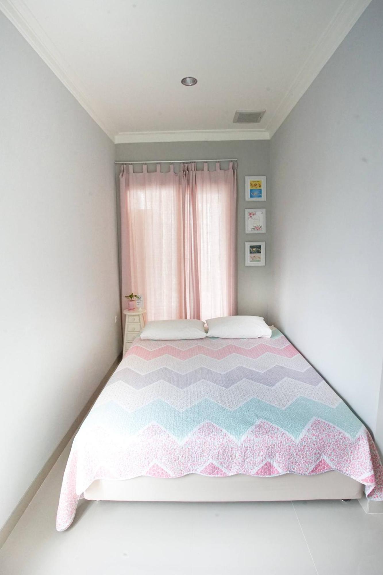 Inni Homestay Malang Værelse billede
